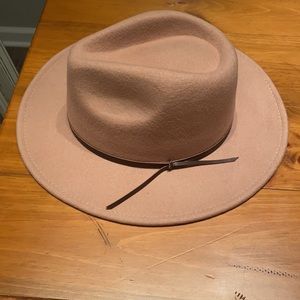 Camel colored felt hat NWT from Anthropologie